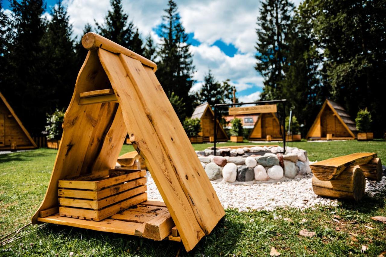 Glamping Forest Edge 卡姆尼克 外观 照片